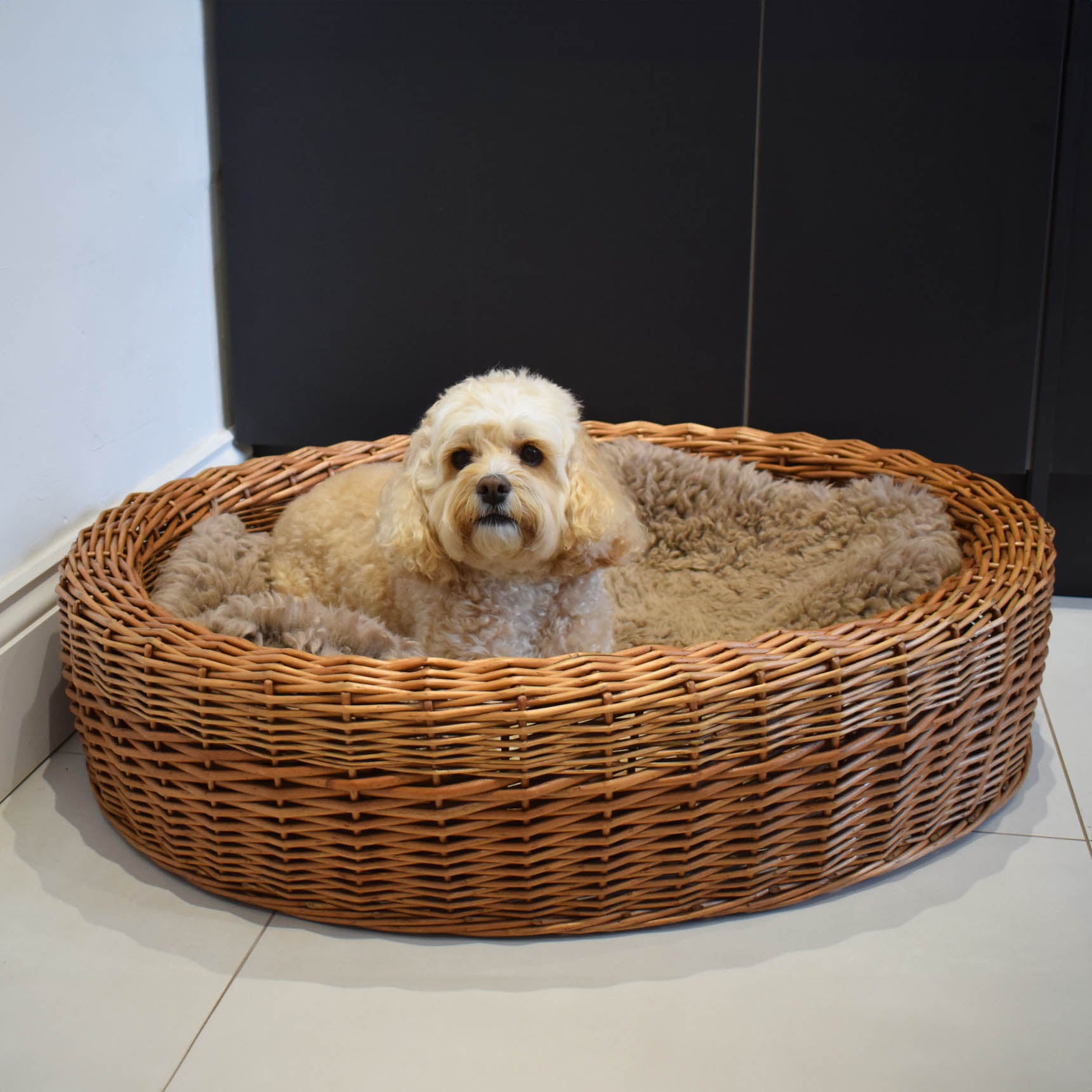Wicker Dog Bed Basket - natural wicker for small and medium dog breeds